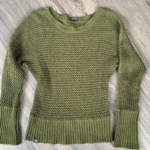 Sitka sweater sz XS olive green